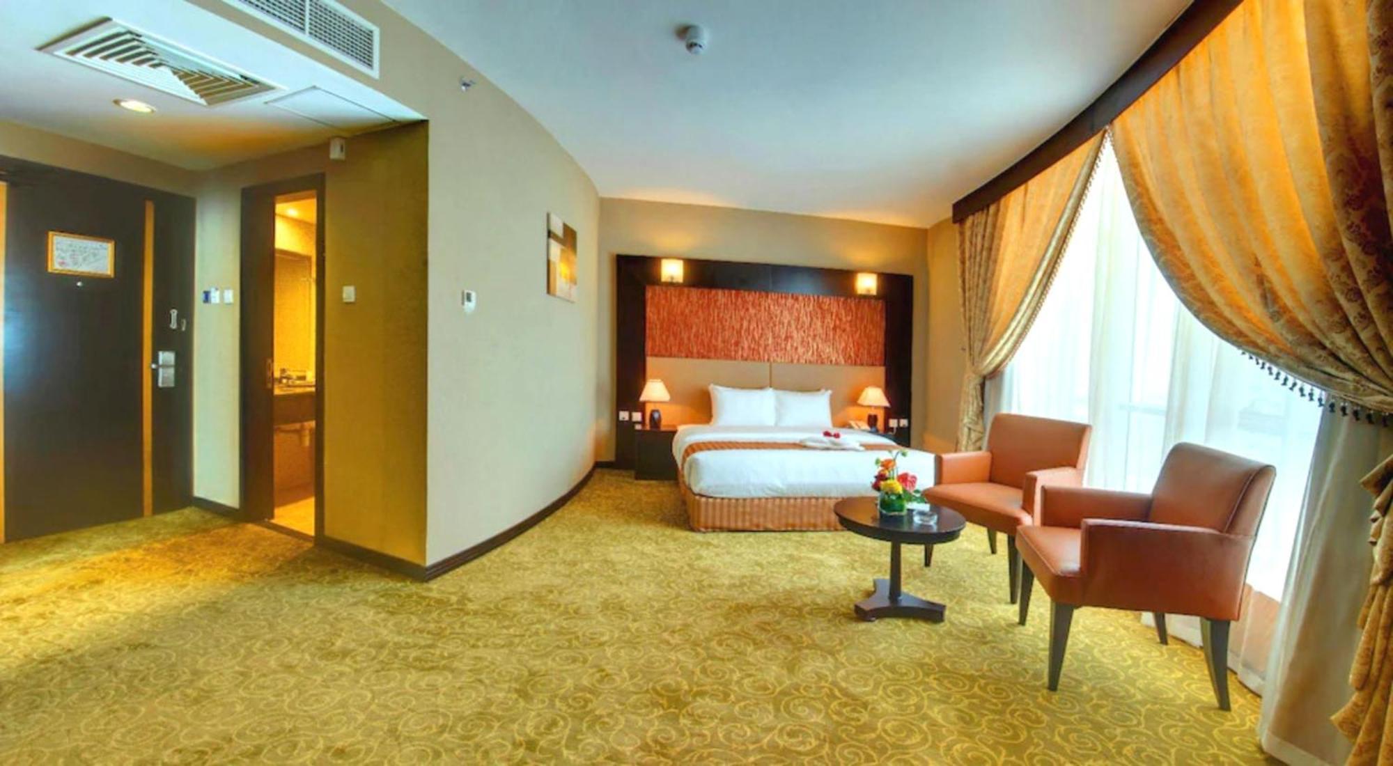 Aryana Hotel Szardża Zewnętrze zdjęcie